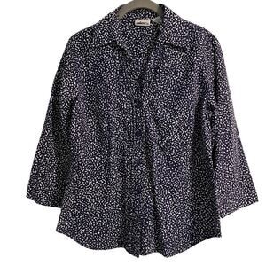 Chico’s Blouse Women's Size Small Purple‎ & White V-neck 3/4 Sleeve Pleating